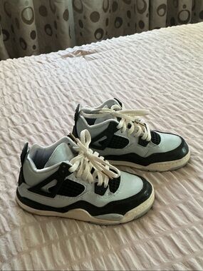 Nike Jordan Kids White and Black Retro-Style Sneakers